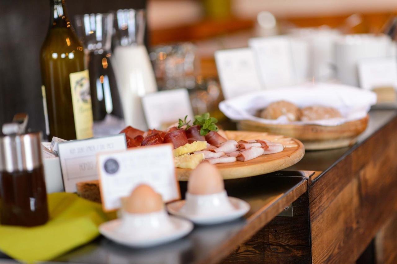 Hotel Restaurant Waldbichl Verano エクステリア 写真